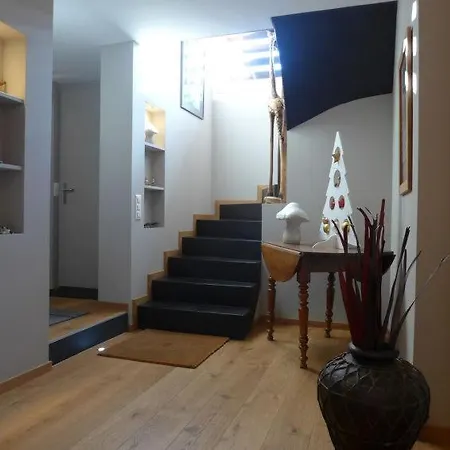 Sleeps 8 Сasa de vacaciones