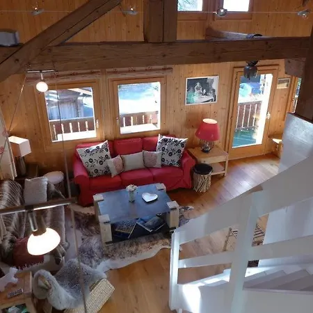 Sleeps 8 * Arveyes