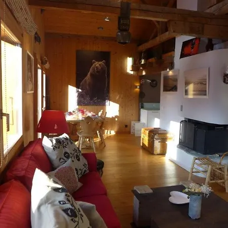 Sleeps 8